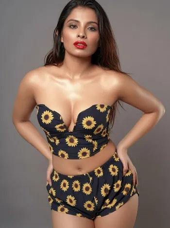 full night Lucknow call girls