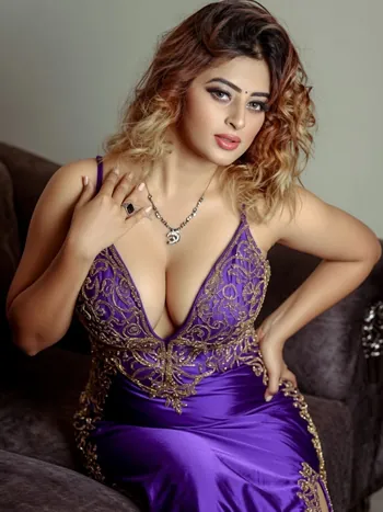 Charbagh escorts